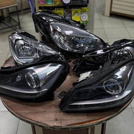 "Mercedes W204" ksenon faraları