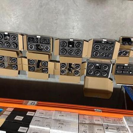 "Mercedes E class W213" işıqlı hava yerləri