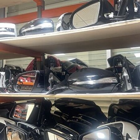 Mercedes W222 güzgüləri