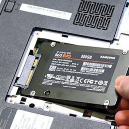 240 SSD + təmizlik + proqram təminatı