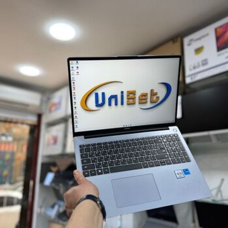 Noutbuk Slim core 5 Huawei