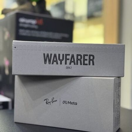 "RayBan Meta Transitions" eynəyi