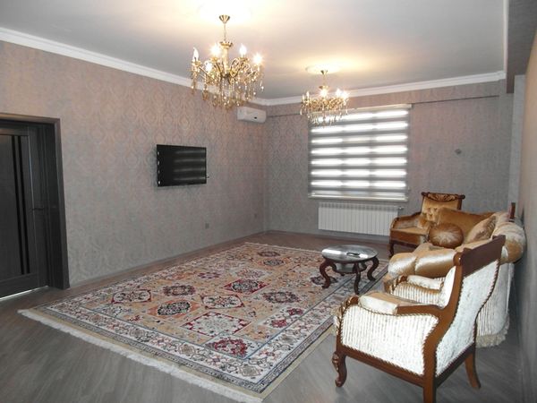 3-Otaqlı Yeni Tikili, Dilarə Əliyeva Küç. - 123, 130 M² – Mənzillər – ucuztap.az