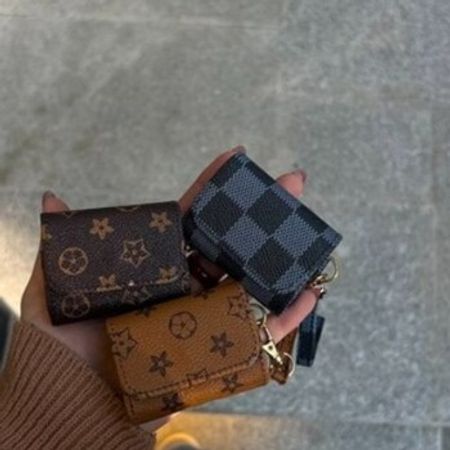 "AirPods Pro 2" qabı