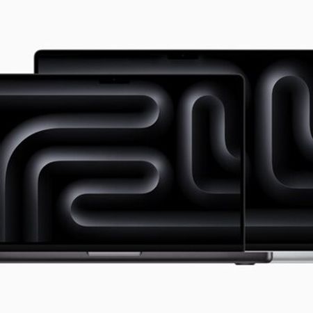 Apple MacBook Pro M5 14″ (256 GB, 16 GB RAM) – Silver