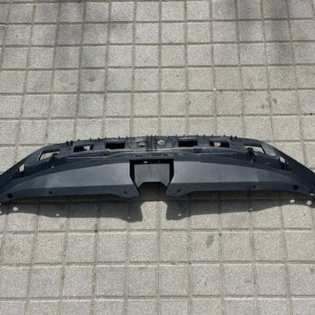 “Hyundai Elantra 2021” ekranın üst plasması