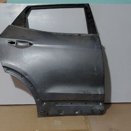 "Hyundai Santafe 2012-2017" arxa sağ qapısı