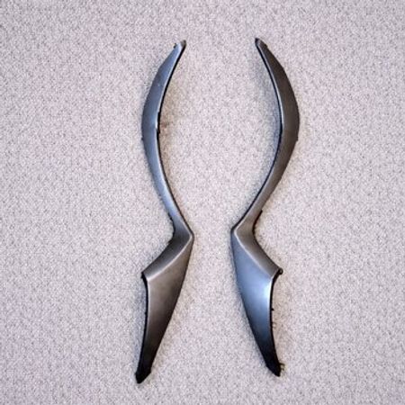 Hyundai Elantra 2014 monitorun kənar kantları