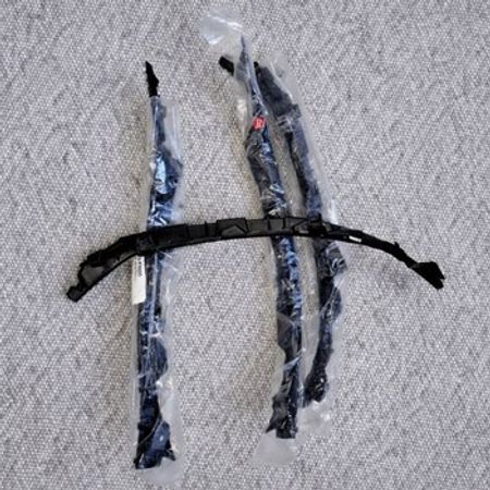 "Hyundai Elantra 2016" fara altı salaskası