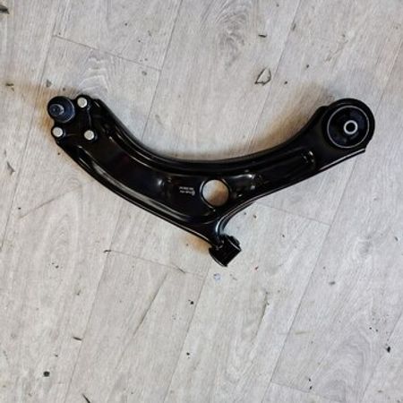 Hyundai Tucson 2016 2018 ön asqı qolu