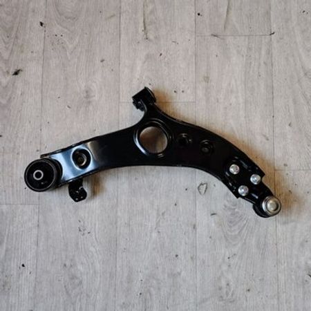 Hyundai Sonata 2014 2017 ön alt asqı qolu