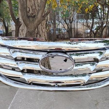 "Hyundai Sonata 2011" radiator barmaqlığı