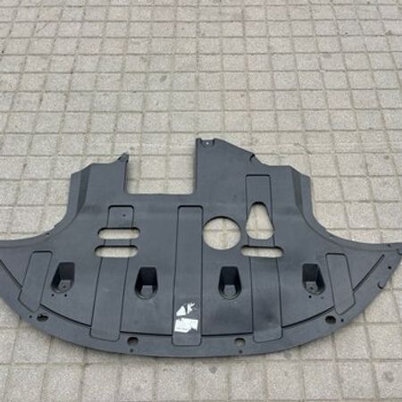 Hyundai Elantra 2016 mühərrik alt qoruyucusu