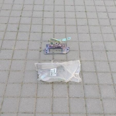 Hyundai Santa Fe 2015 kapot petləsi