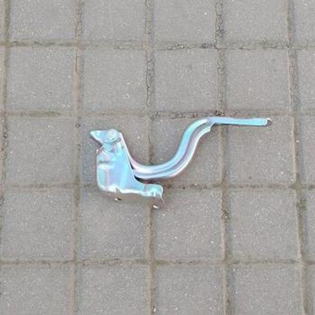 Hyundai Elantra 2016 kapot petləsi