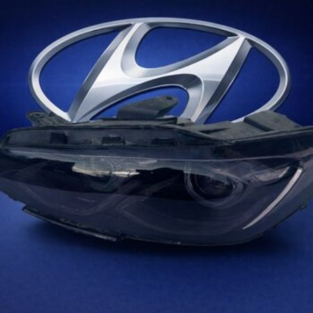Hyundai Grandeur 2018 ön farası – Ehtiyat hissələri – ucuztap.az