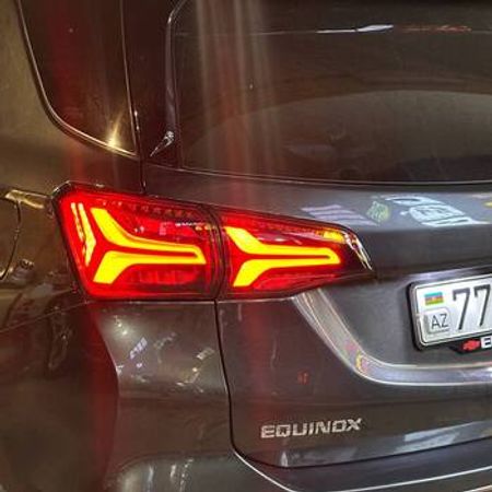 Chevrolet Equonix stop işıqları
