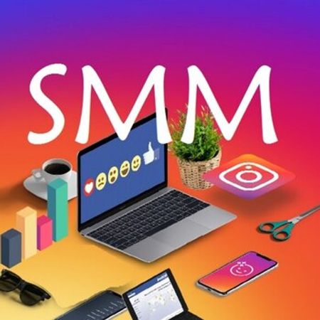 SMM menecer tələb olunur