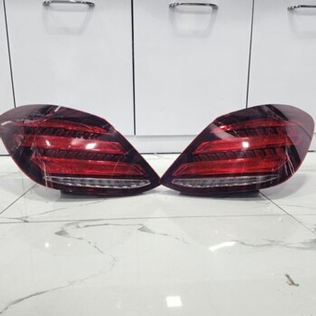 "Mercedes-Benz W205" LED stop işığı