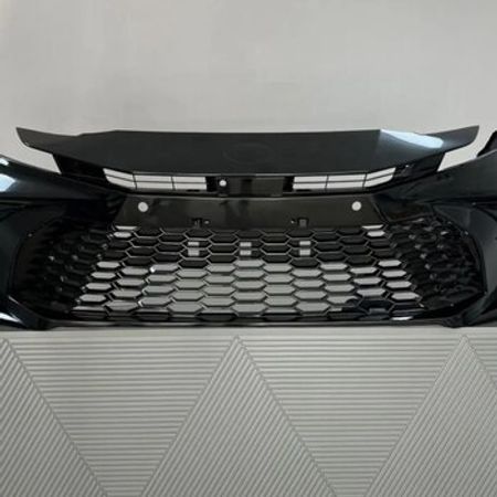 Toyota Camry 2024-2025 ön buferi