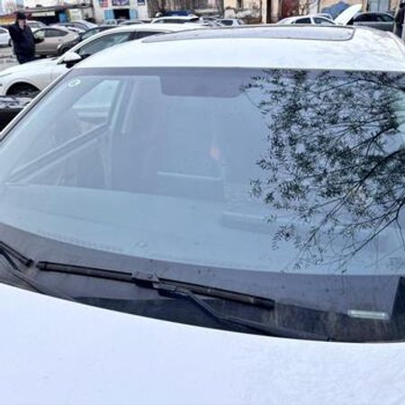 Changan A05 ön patpresi