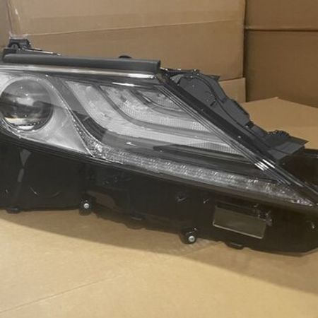 Toyota Camry 2017-2023 faraları