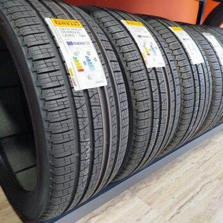 "PIRELLI Scorpion Verde All Season 108Y XL M+S NCS LR" şinləri 275/40 R22