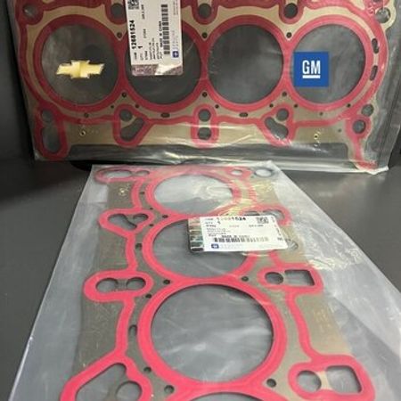 "Chevrolet Malibu GM" mühərrik başlığı araqatı