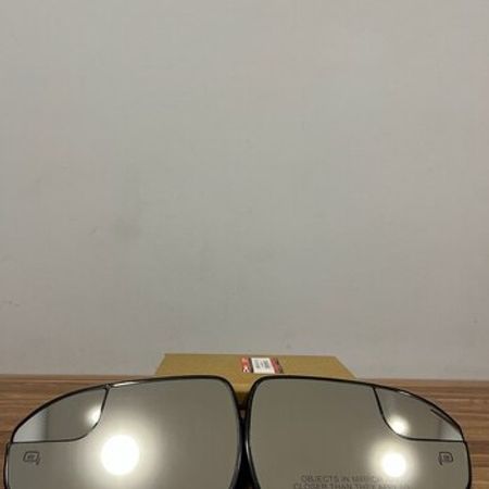 "Ford Fusion" yan güzgüləri