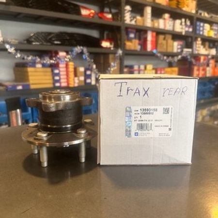 "Chevrolet Trax" arxa təkər topu