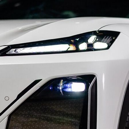 "Deepal S07" duman işığı