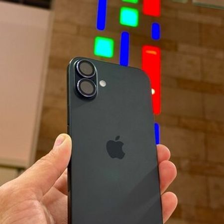 Apple iPhone 16 Plus Black 128GB/8GB