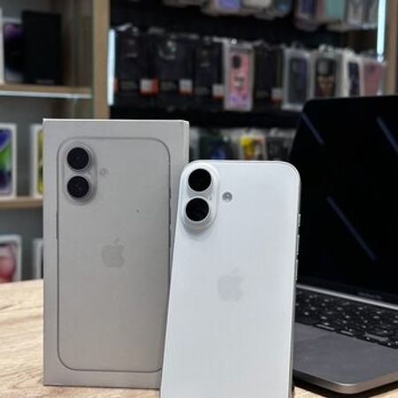 Apple iPhone 16 White 128GB/8GB