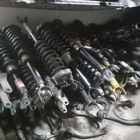 Mercedes-Benz W211 qabaq amortizatoru – Ehtiyat hissələri – ucuztap.az