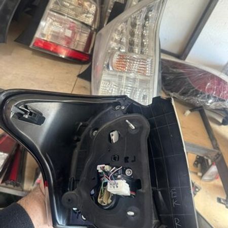 Toyota Fielder stop işığı