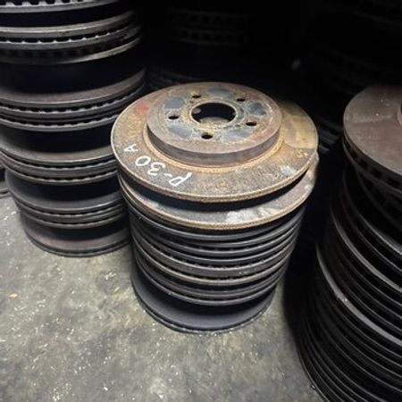 Toyota Prius 30 əyləc diskləri