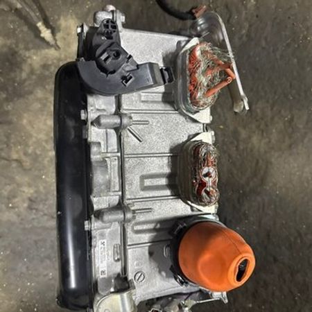 Toyota Fielder inventeri