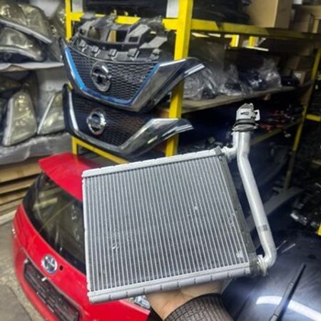 Toyota Prius 20 soba radiatoru