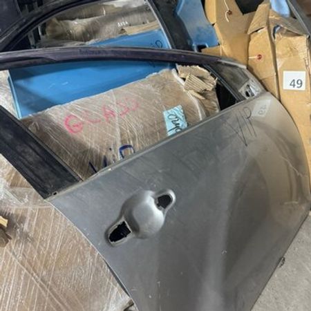 Nissan Note qapıları – Ehtiyat hissələri – ucuztap.az