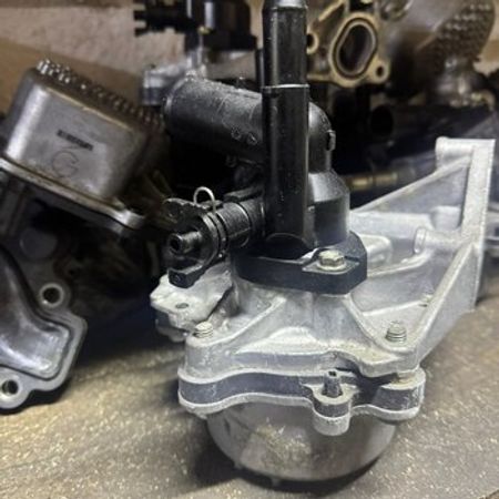 Toyota Prius su ponpası