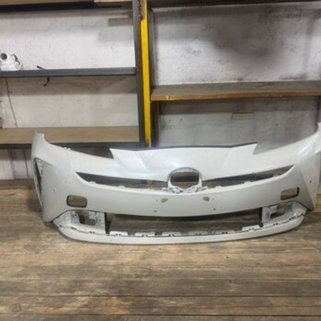 Toyota Prius 51 kuza qabag buferi