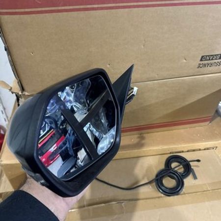 Changan A05 yan güzgüsü