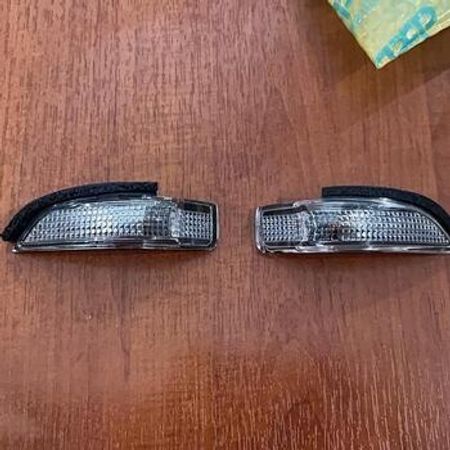 Güzgü dönmə isıqları "Toyaota Aqua, Toyota Fielder"