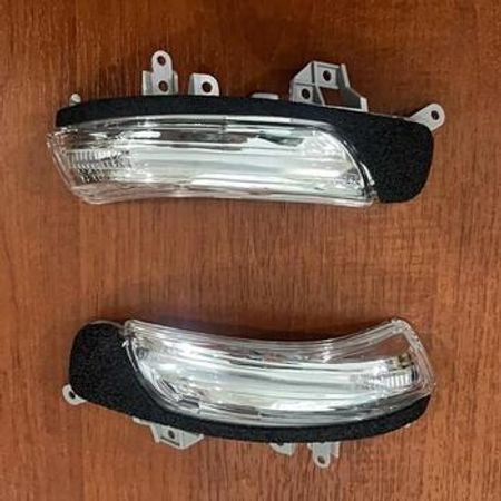 "Toyota Prius 30" kuza dönmə işıqları