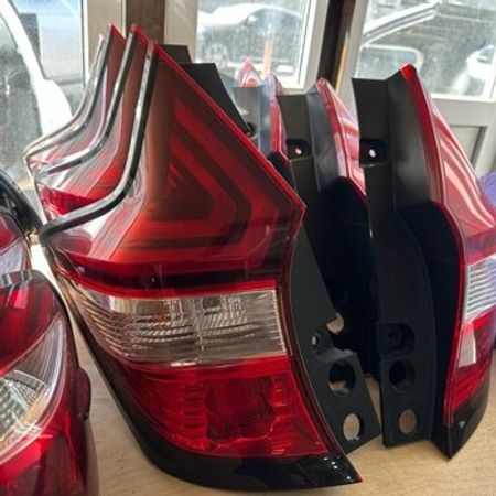 Stop işıqlar və faralar