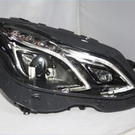 Mercedes W212 qabaq fara