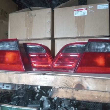 Mercedes 210 arxa stop işıqları