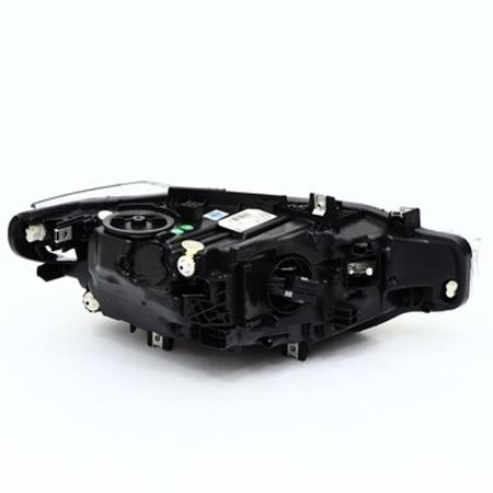 "BMW F30 LCİ"  fara