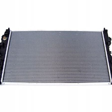 Chevrolet Cruze 1.4 su radiatoru