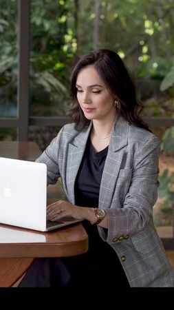 Məlumat Meneceri Tələb Olunur